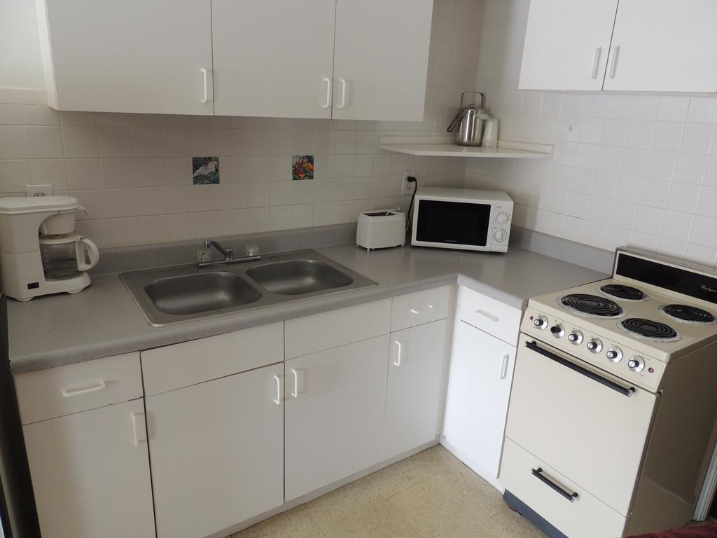 Rodeway Inn & Suites Winter Haven Chain Of Lakes Kamer foto