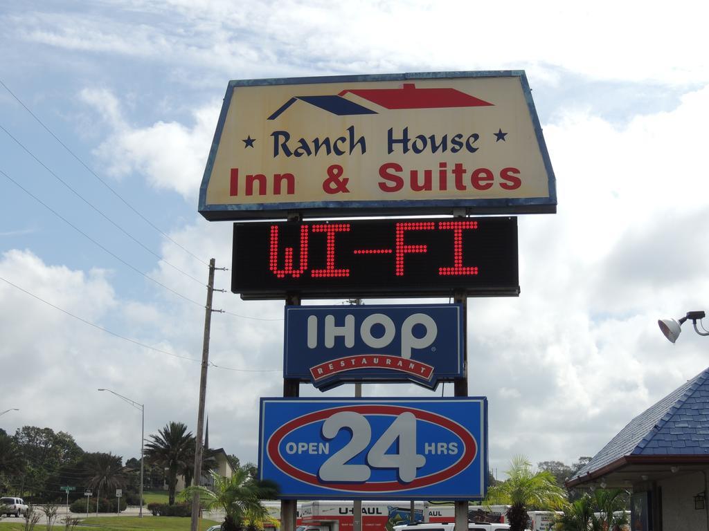 Rodeway Inn & Suites Winter Haven Chain Of Lakes Kamer foto